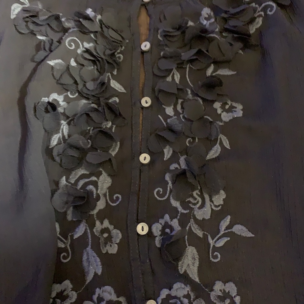 Floral blouse - Picture 2 of 2